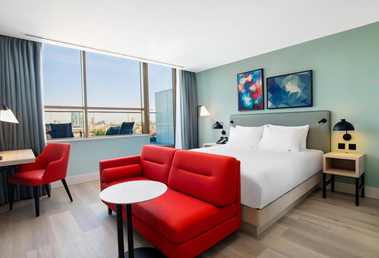 Habitación Premium con sofá y balcón - Cama extragrande