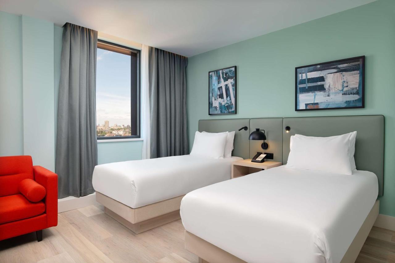 Habitación Doble Deluxe con vistas a la ciudad - 2 camas